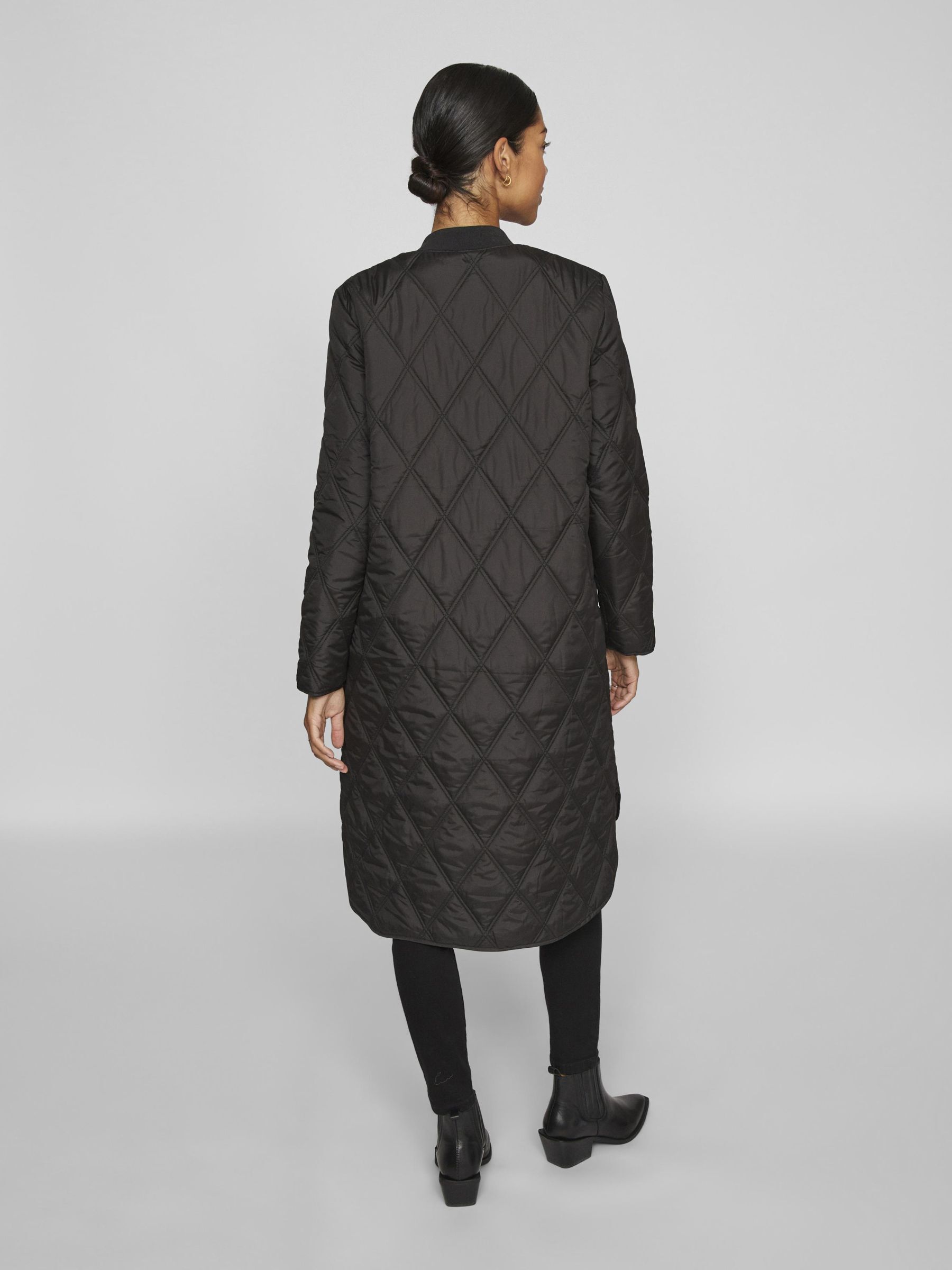 Zipper coat outlet