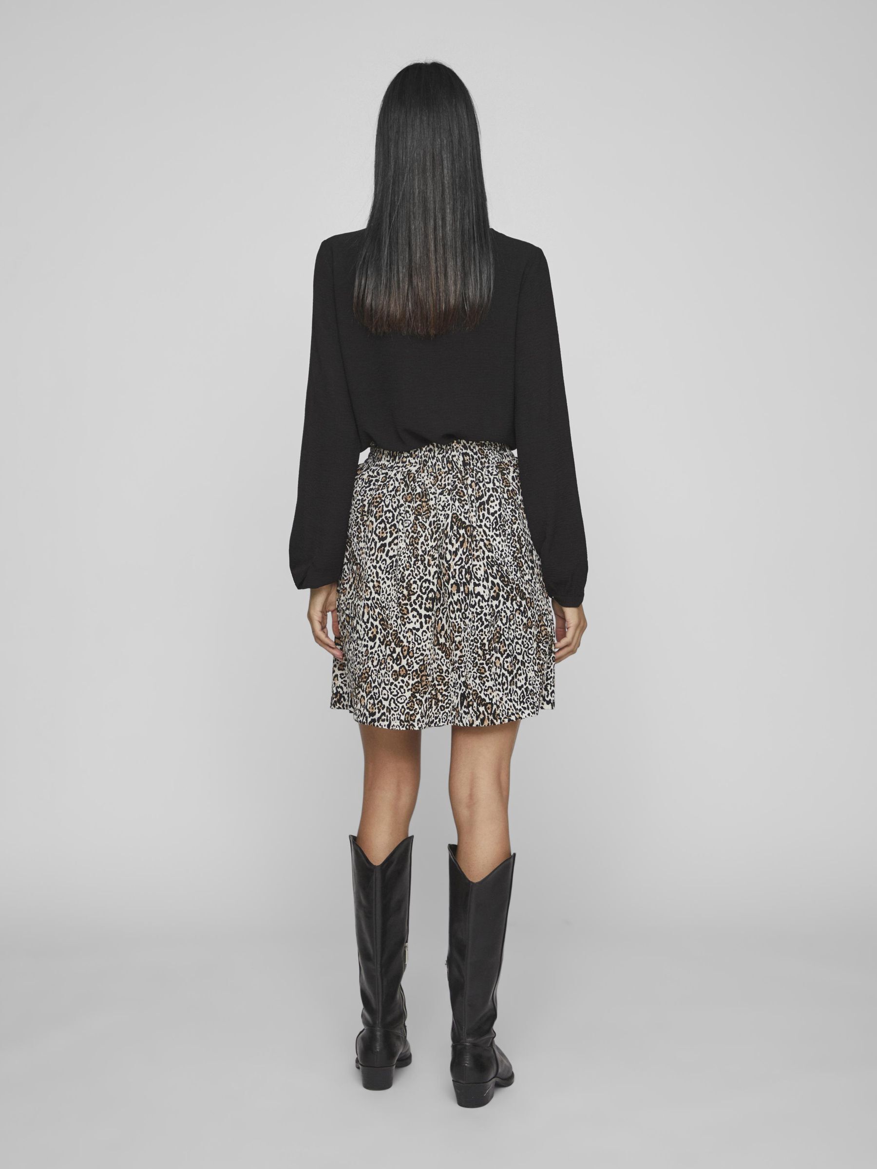 Leopard print flippy mini skirt hotsell