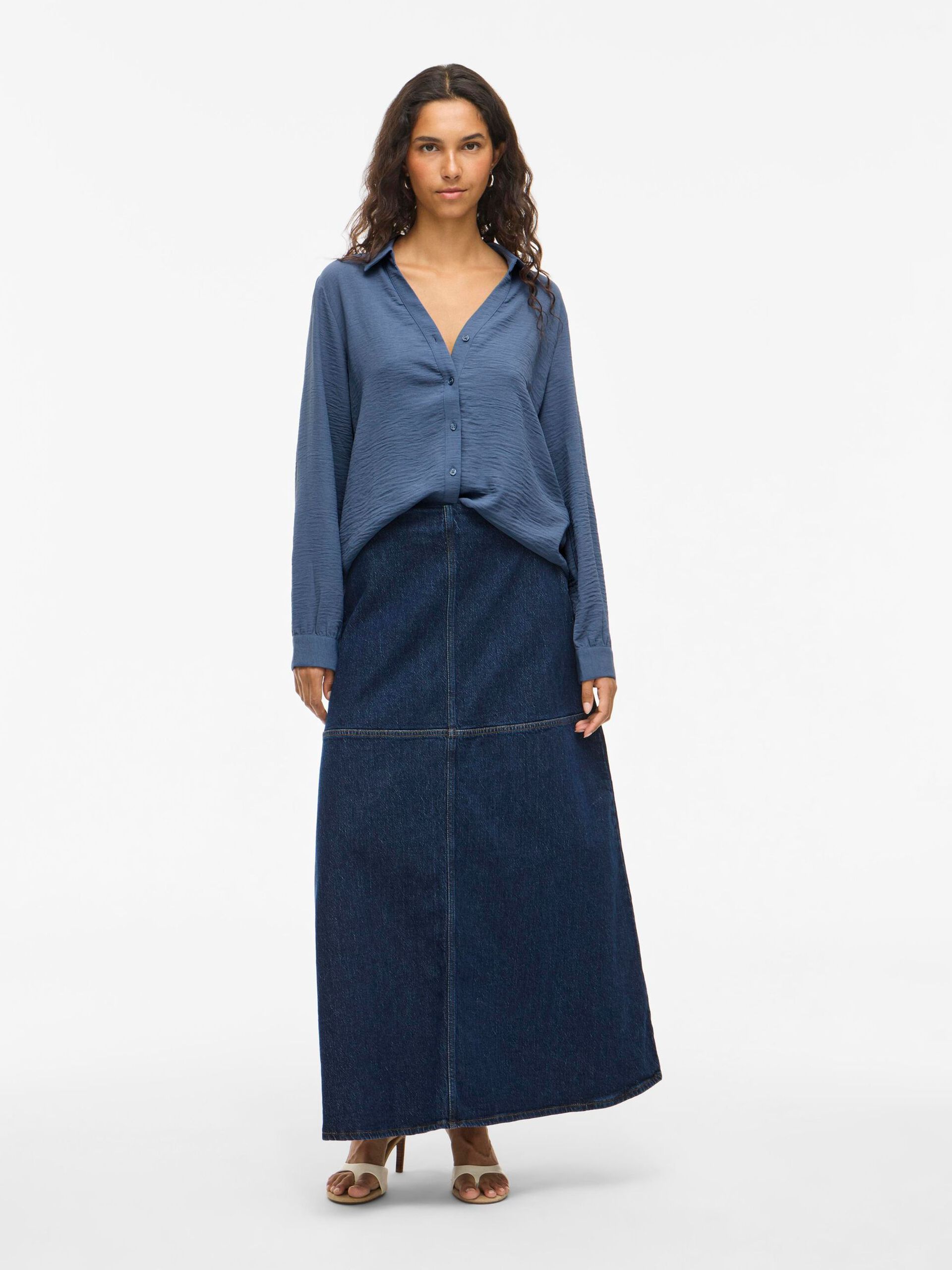 Carousel image - VIJOSA V-NECK SHIRT, Vintage Indigo | 4
