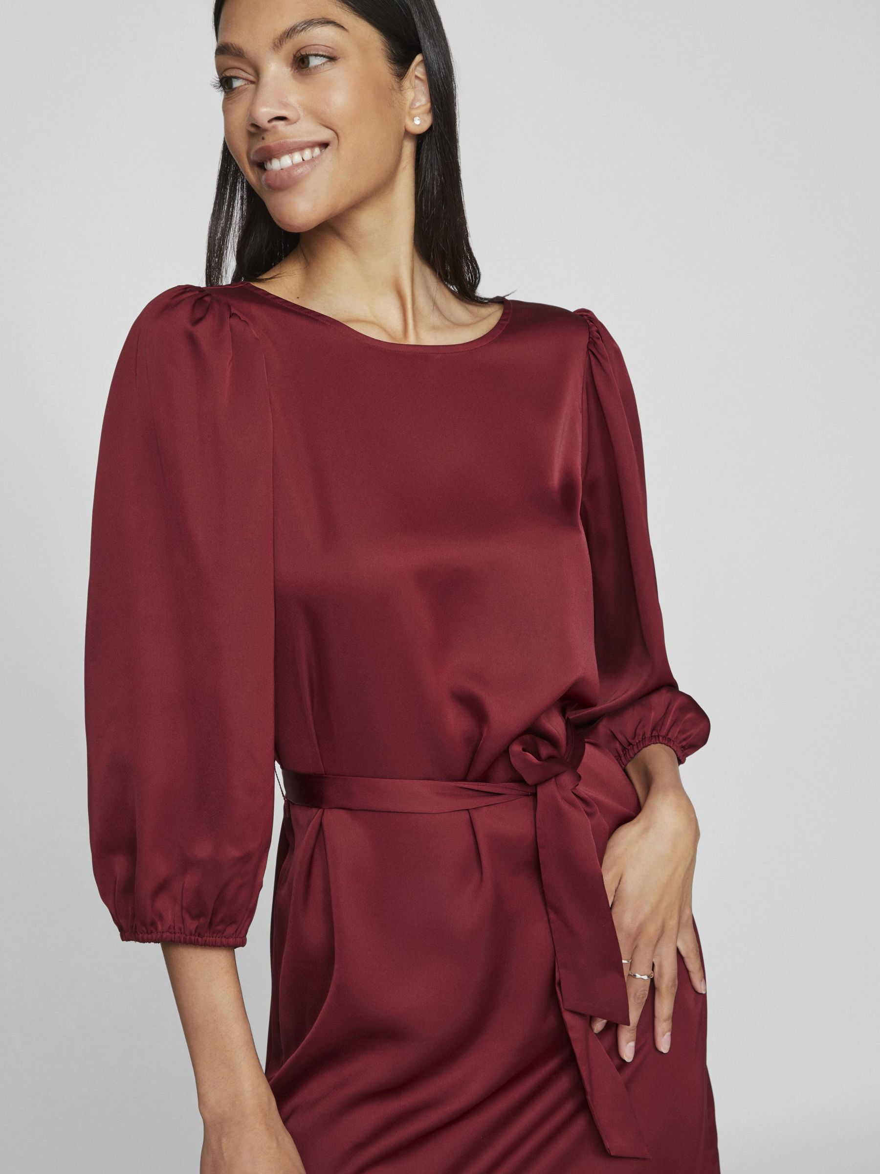 Christmas Dresses 2024 Shop your Xmas dress online VILA