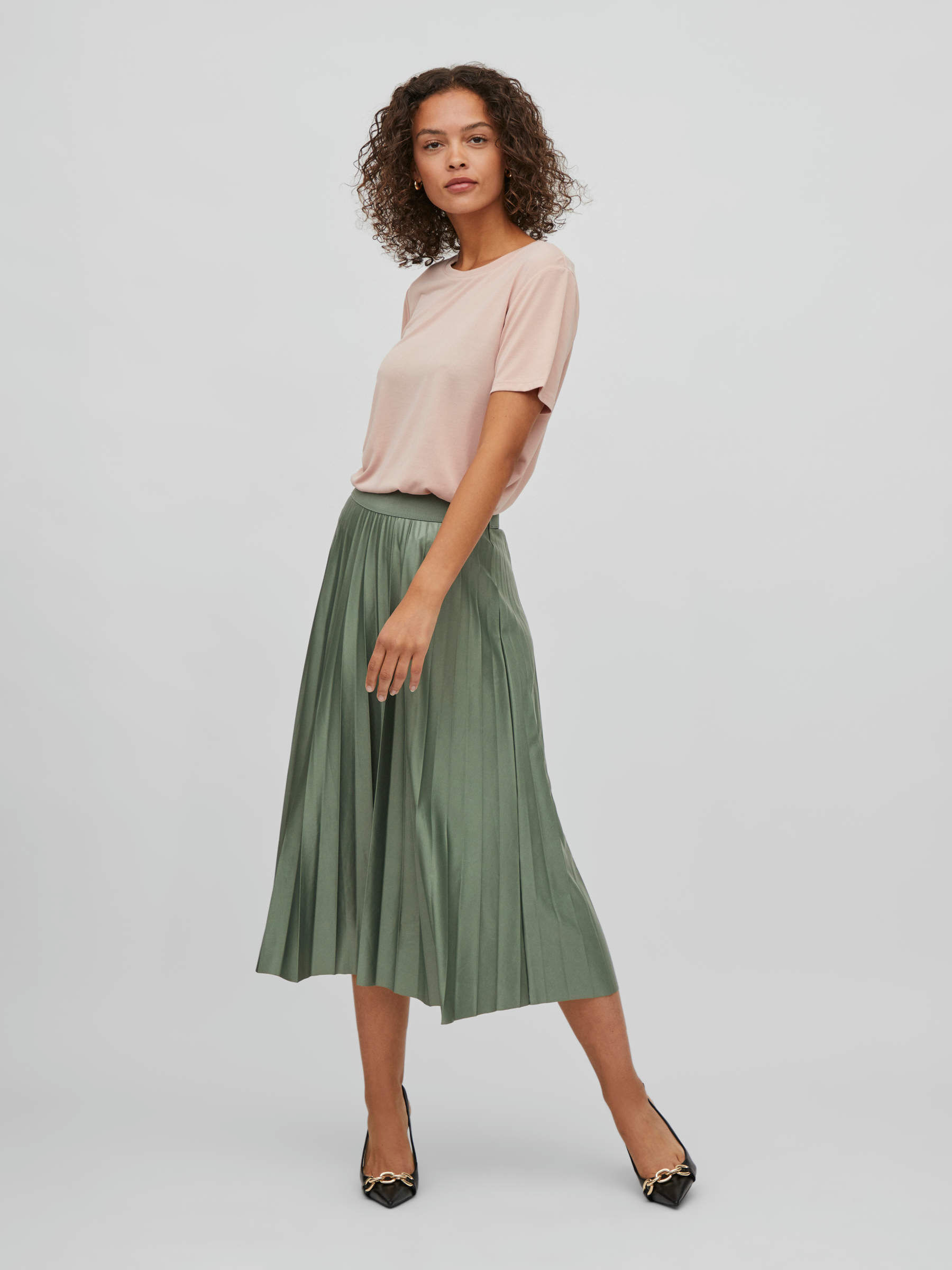 Light green hot sale midi skirt
