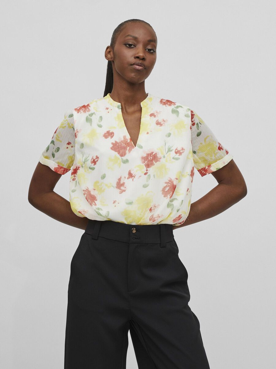Vila SPLIT NECK SHORT SLEEVED TOP, White Alyssum, highres - 14075816_WhiteAlyssum_945886_003.jpg