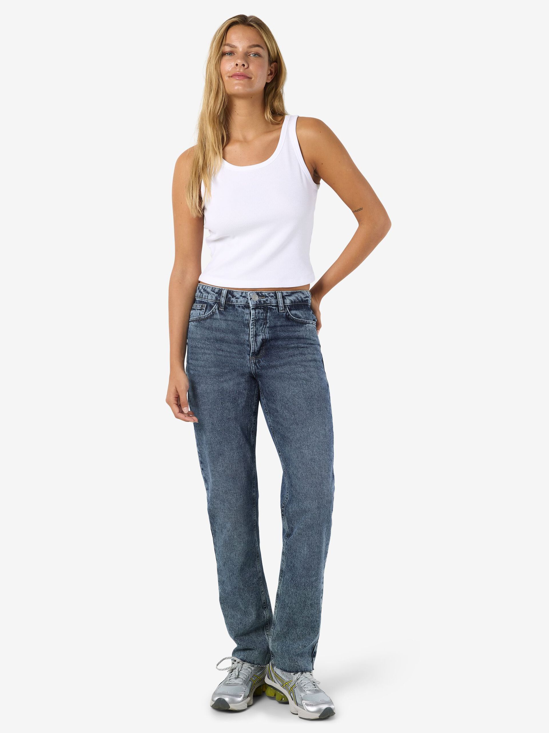 Carousel image - NMALVA SLIM FIT JEANS, Medium Blue Denim | 5