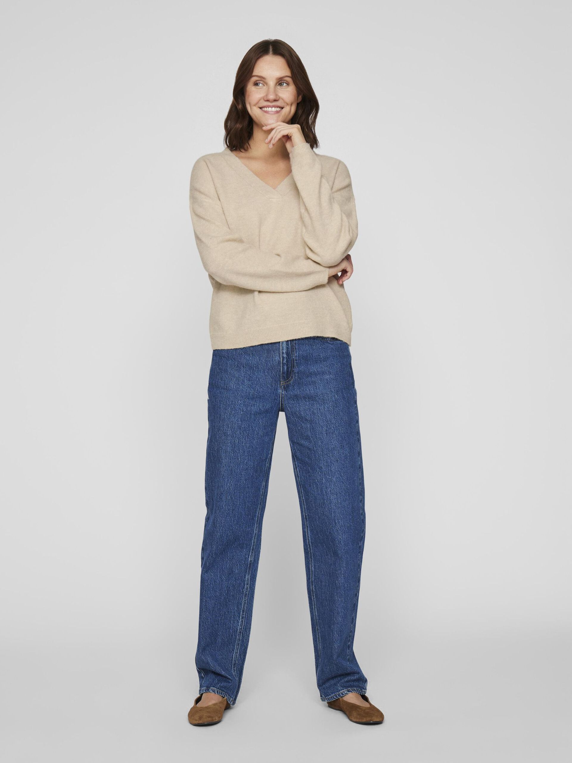 Carousel image - V-NECK KNITTED PULLOVER, Feather Gray | 4