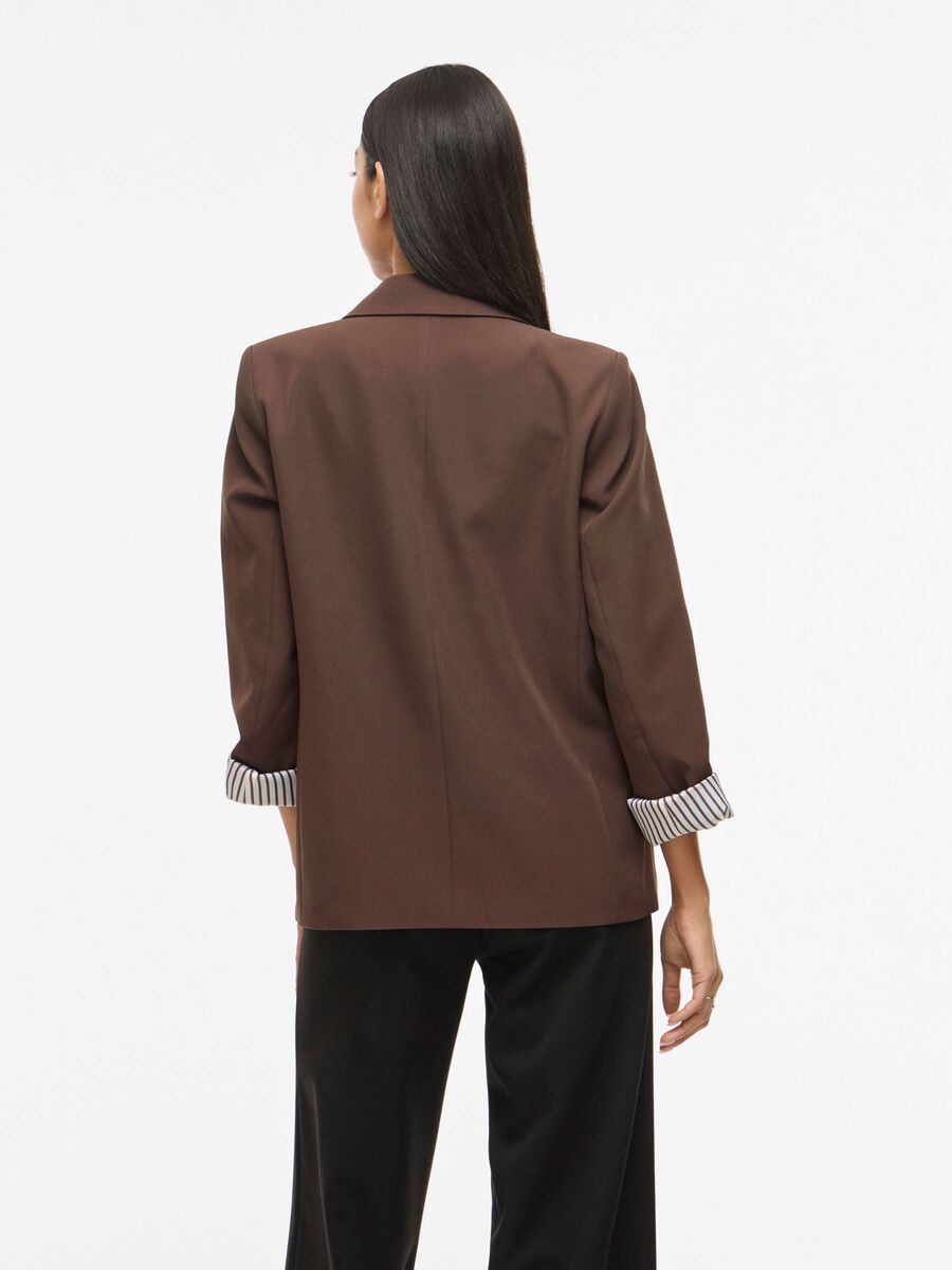 Carousel image - VIBONNIE BLAZER CON BOTONADURA SENCILLA, Coffee Bean | 2
