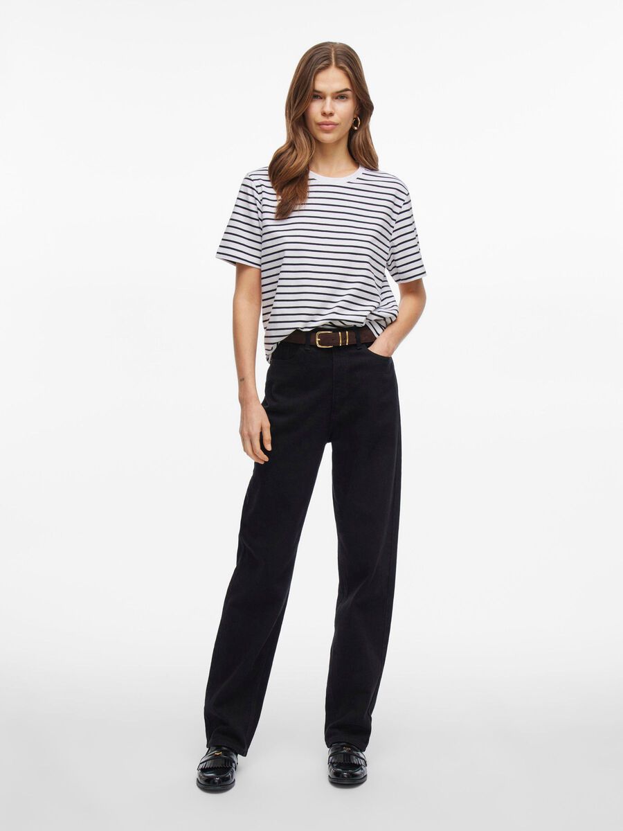 Carousel image - OKRĄGŁY DEKOLT T-SHIRT, Black Beauty | 4