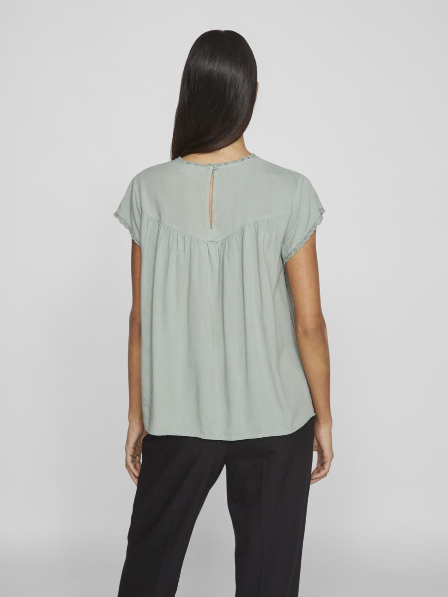 VILA DETAILED SHORT SLEEVED TOP, Green Milieu, highres - 14099307_GreenMilieu_004.jpg