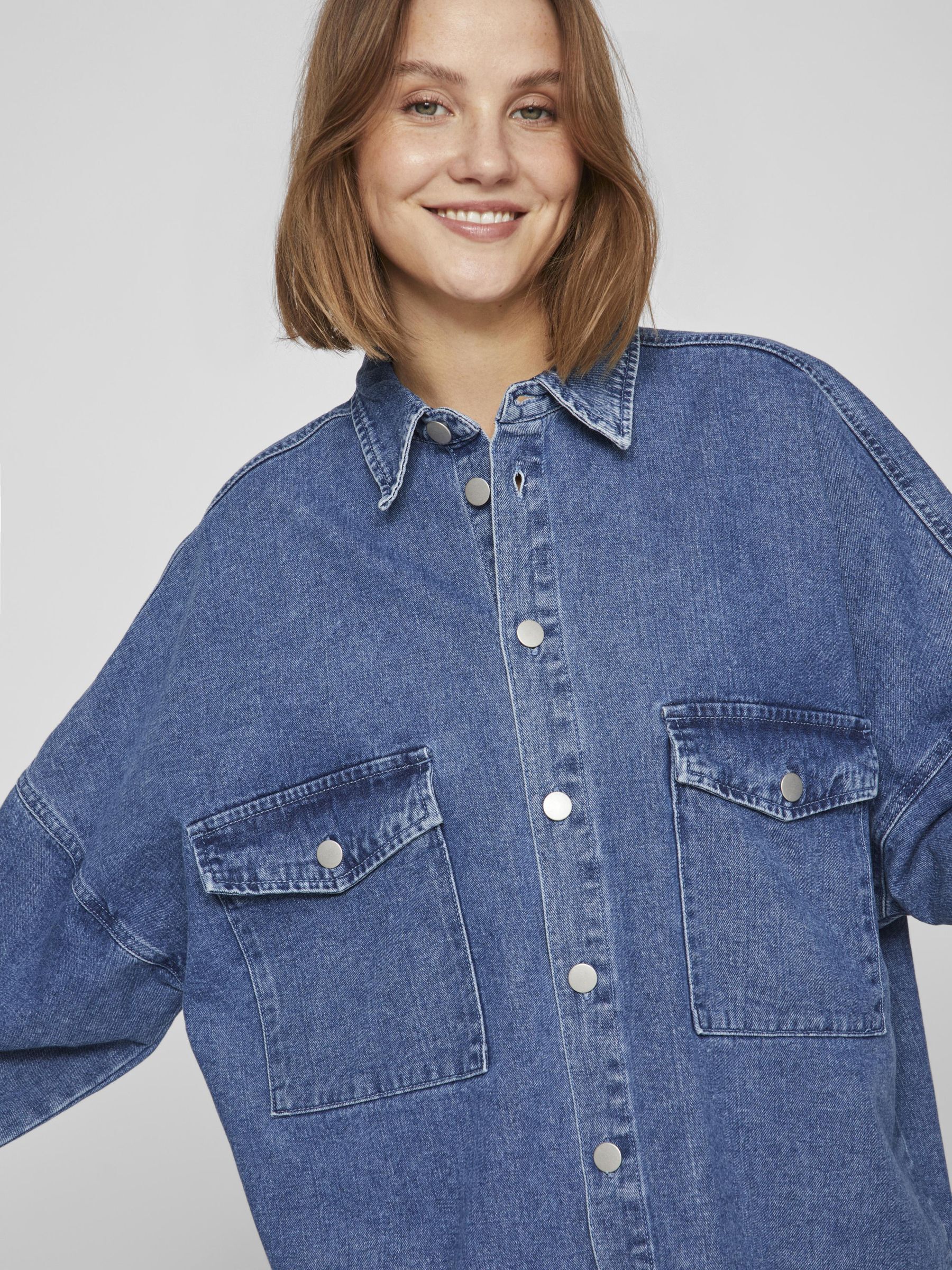 OVERSIZED SPIJKERBLOUSE Blau VILA