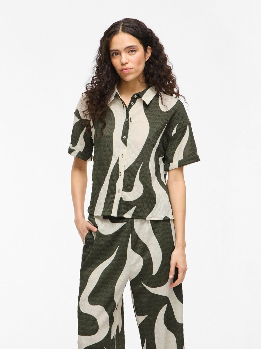 VILA VIZEYA SHORT SLEEVED SHIRT, Deep Depths, highres - 14107003_DeepDepths_1185120_003.jpg