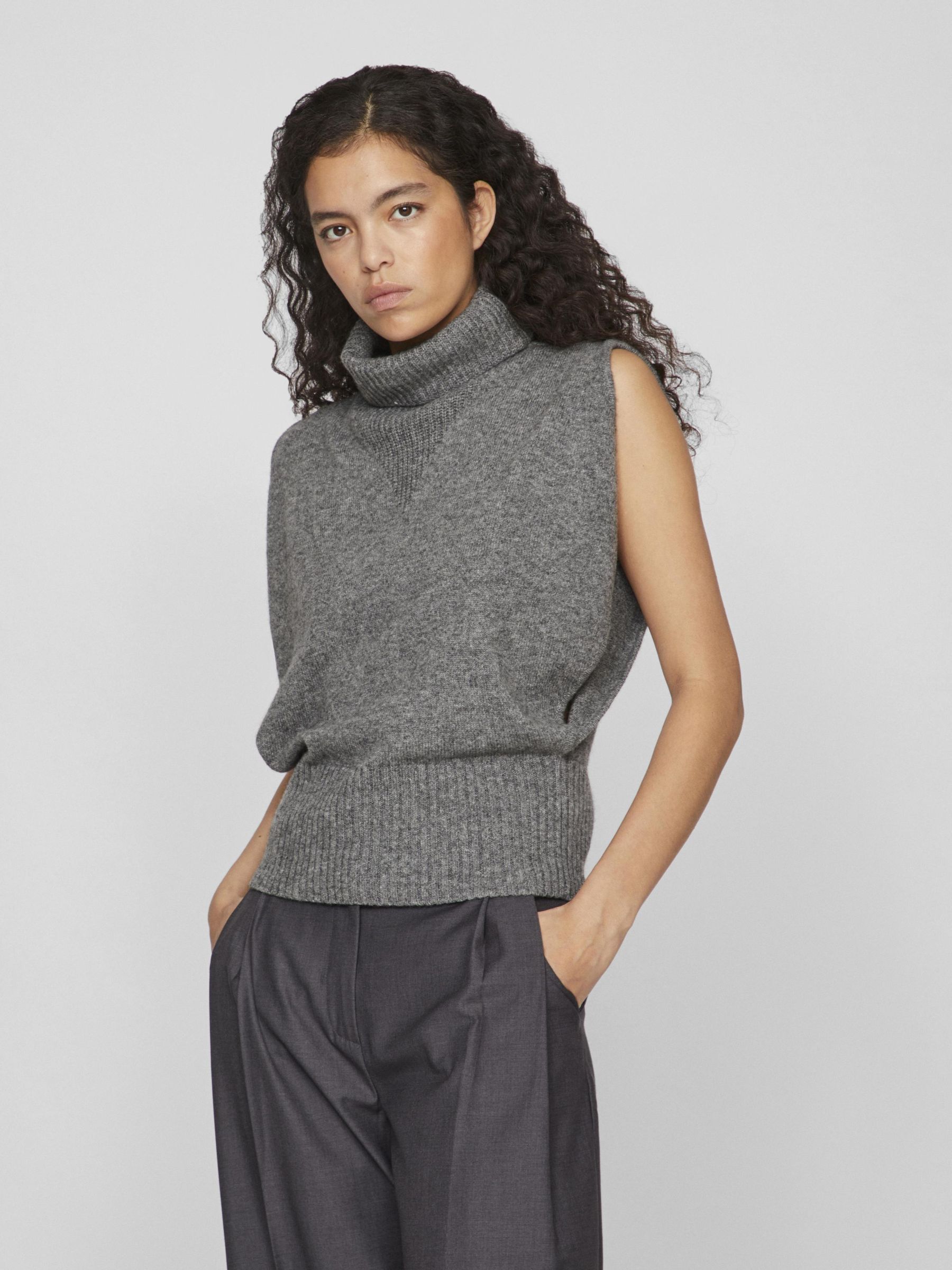 COL ROULE GILET TRICOTE