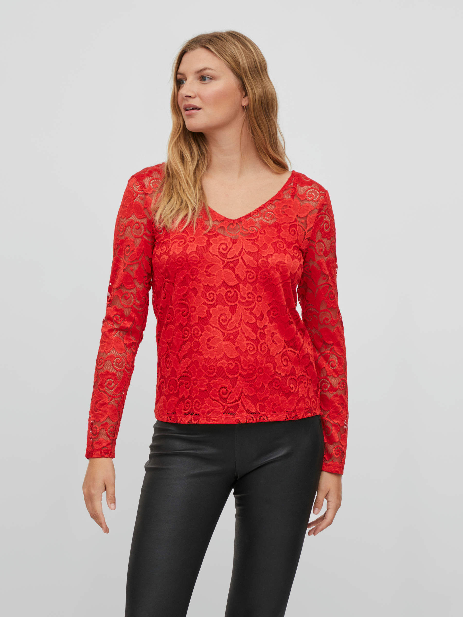 Blouse discount manche dentelle