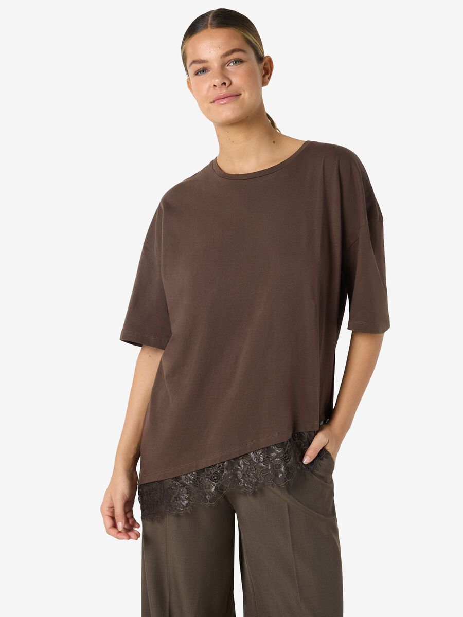 Carousel image - SPITZENVERZIERTER T-SHIRT, Chocolate Brown | 5
