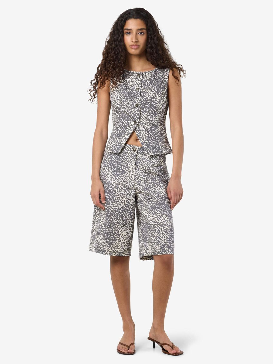 Noisy May ANIMAL PRINT WAISTCOAT, Winter White, highres - 27035722_WinterWhite_1225462_004.jpg
