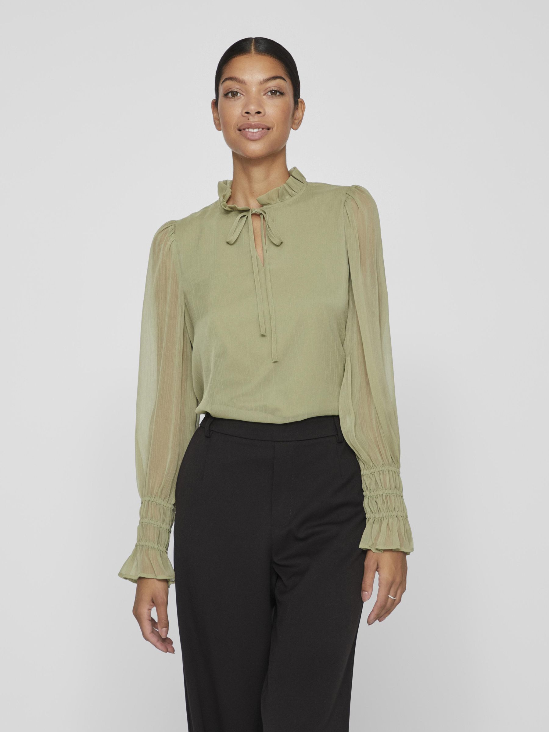 LONG SLEEVED SMOCK TOP