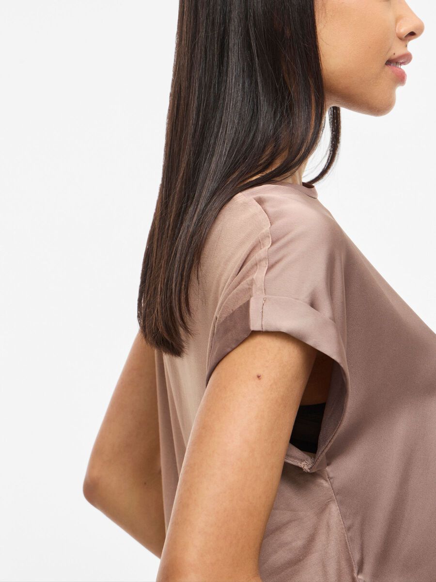 Carousel image - VIELLETTE TOP MET KORTE MOUWEN, Portabella | 3