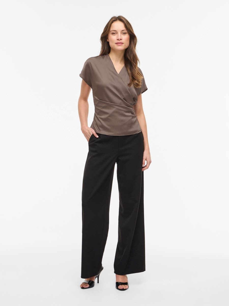 Carousel image - VIELETTE V-UDSK&AElig;RING TOP MED KORTE &AElig;RMER, Falcon | 4