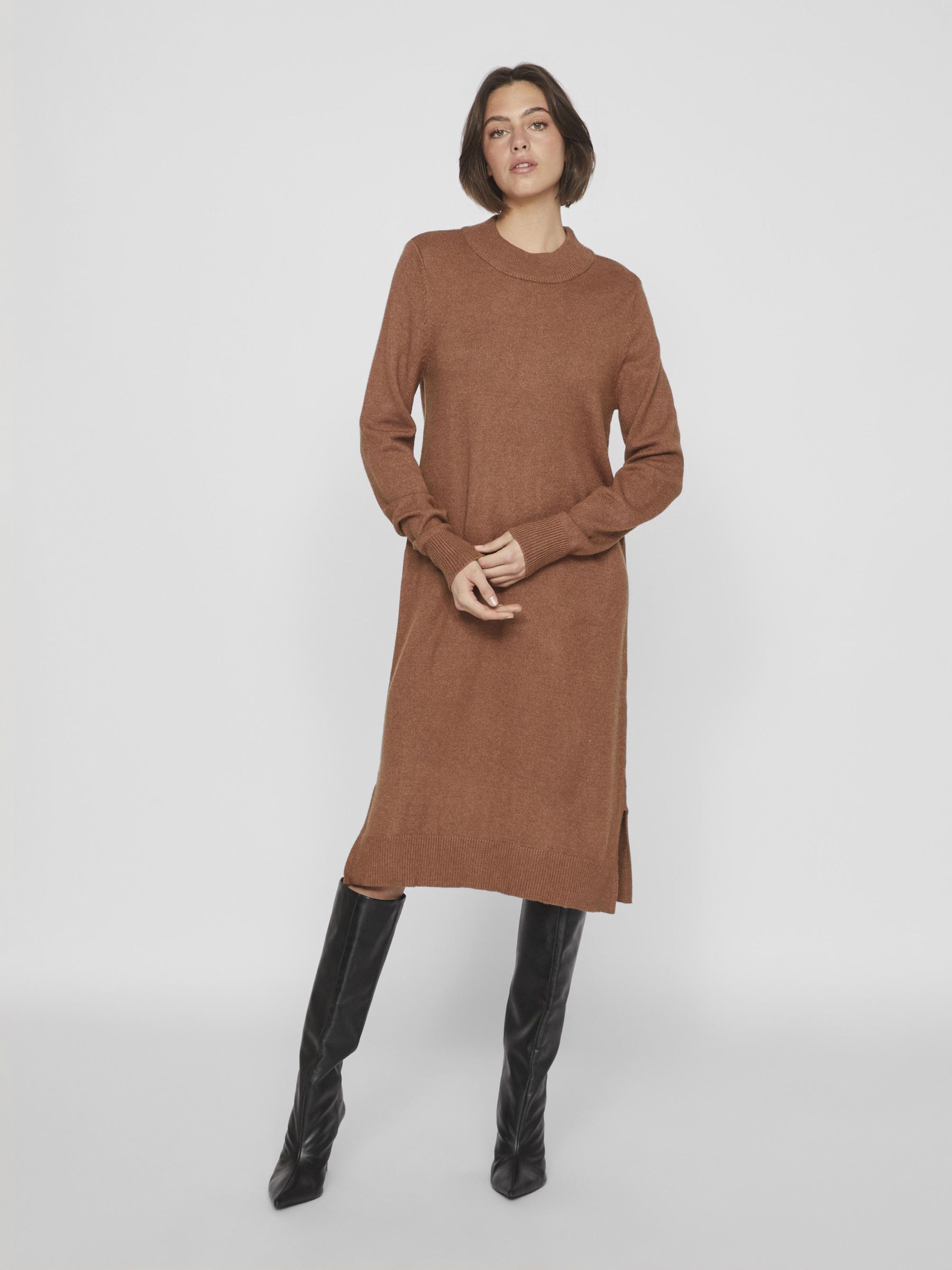 LONG SLEEVED CREW NECK MIDI DRESS