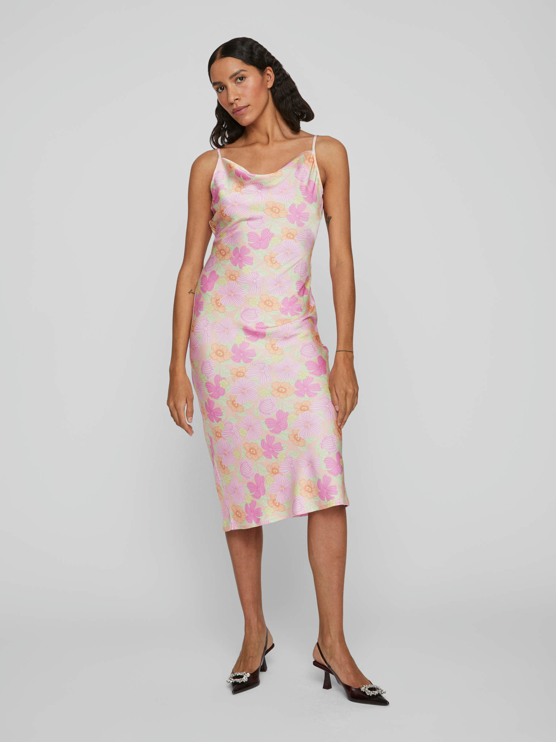 Vestido rosa deals espalda descubierta