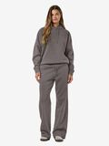 Noisy May LOOSE SWEATPANTS, Charcoal Gray, highres - 27030632_CharcoalGray_004.jpg