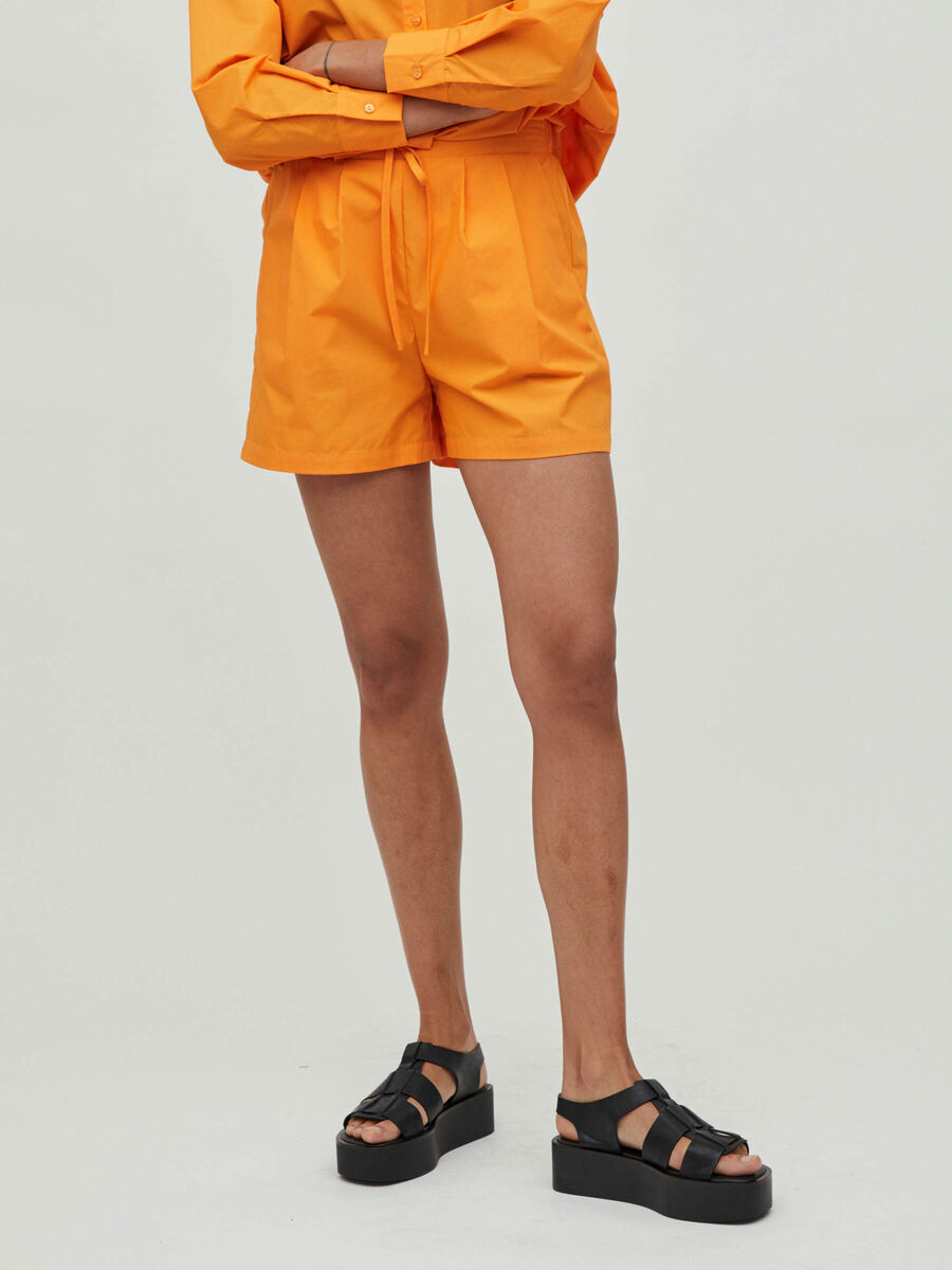 grid-image 0