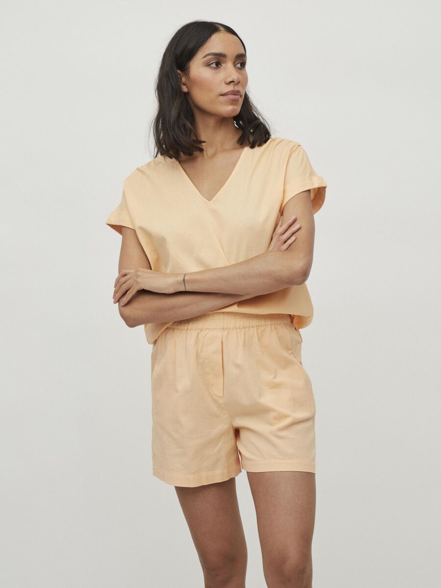 grid-image 0