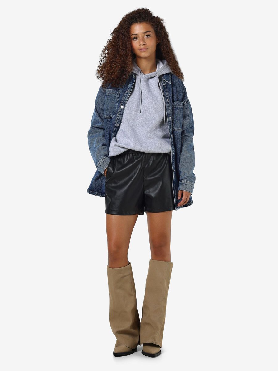 Noisy May FAUX LEATHER SHORTS, Black, highres - 27029281_Black_004.jpg