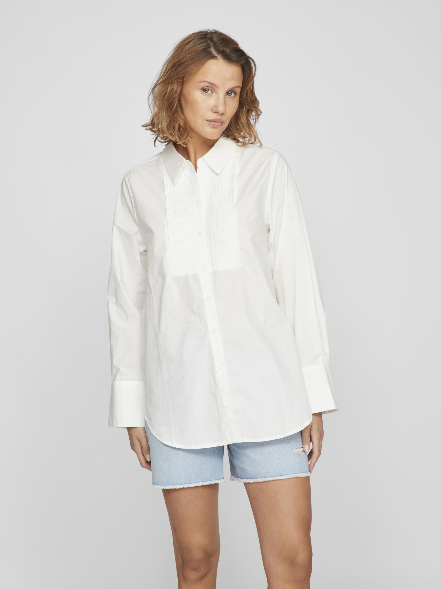 stretchable white shirt