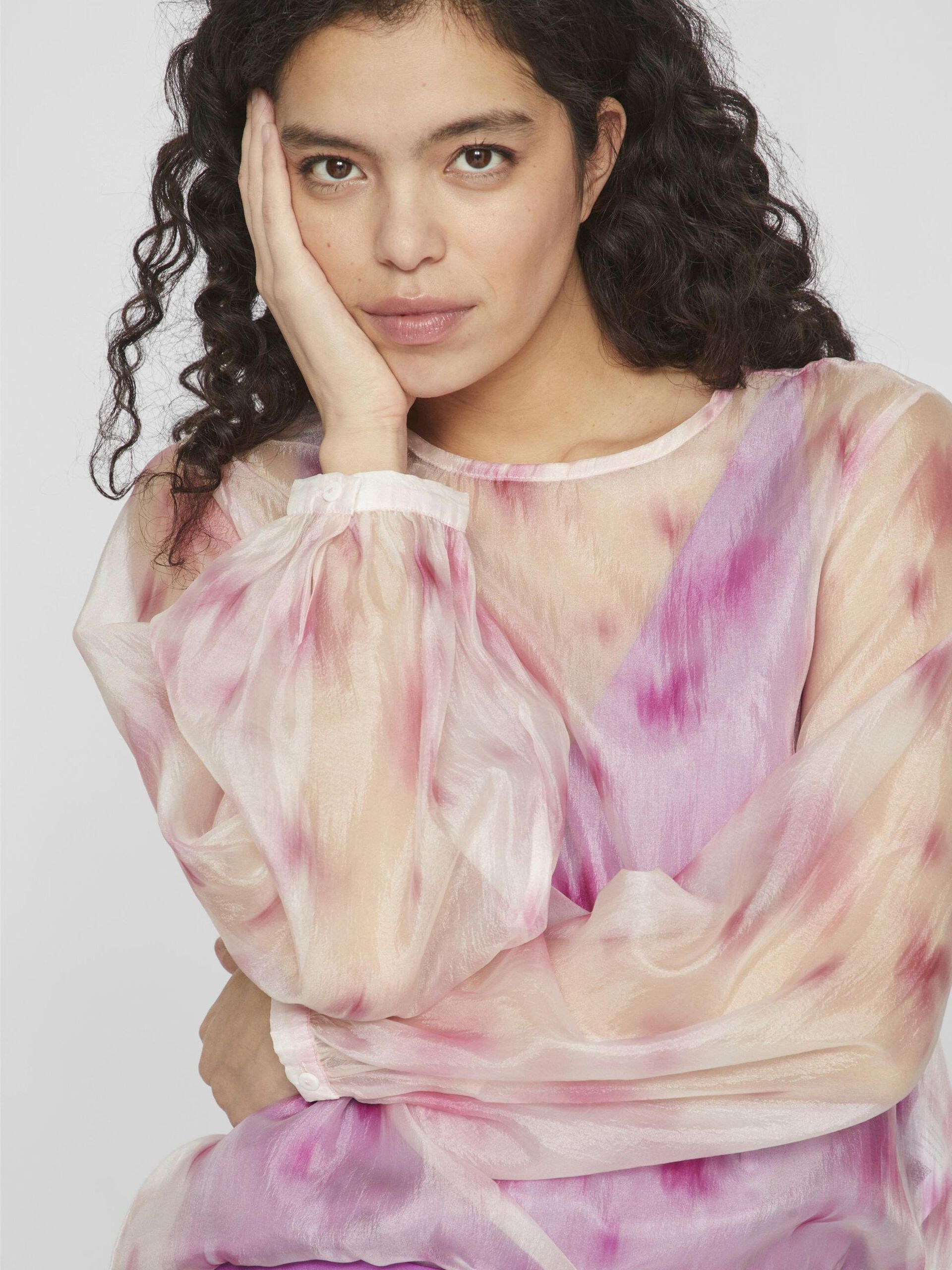 Carousel image - RONDE HALS SHIRT MET LANGE MOUWEN, Misty Rose | 3