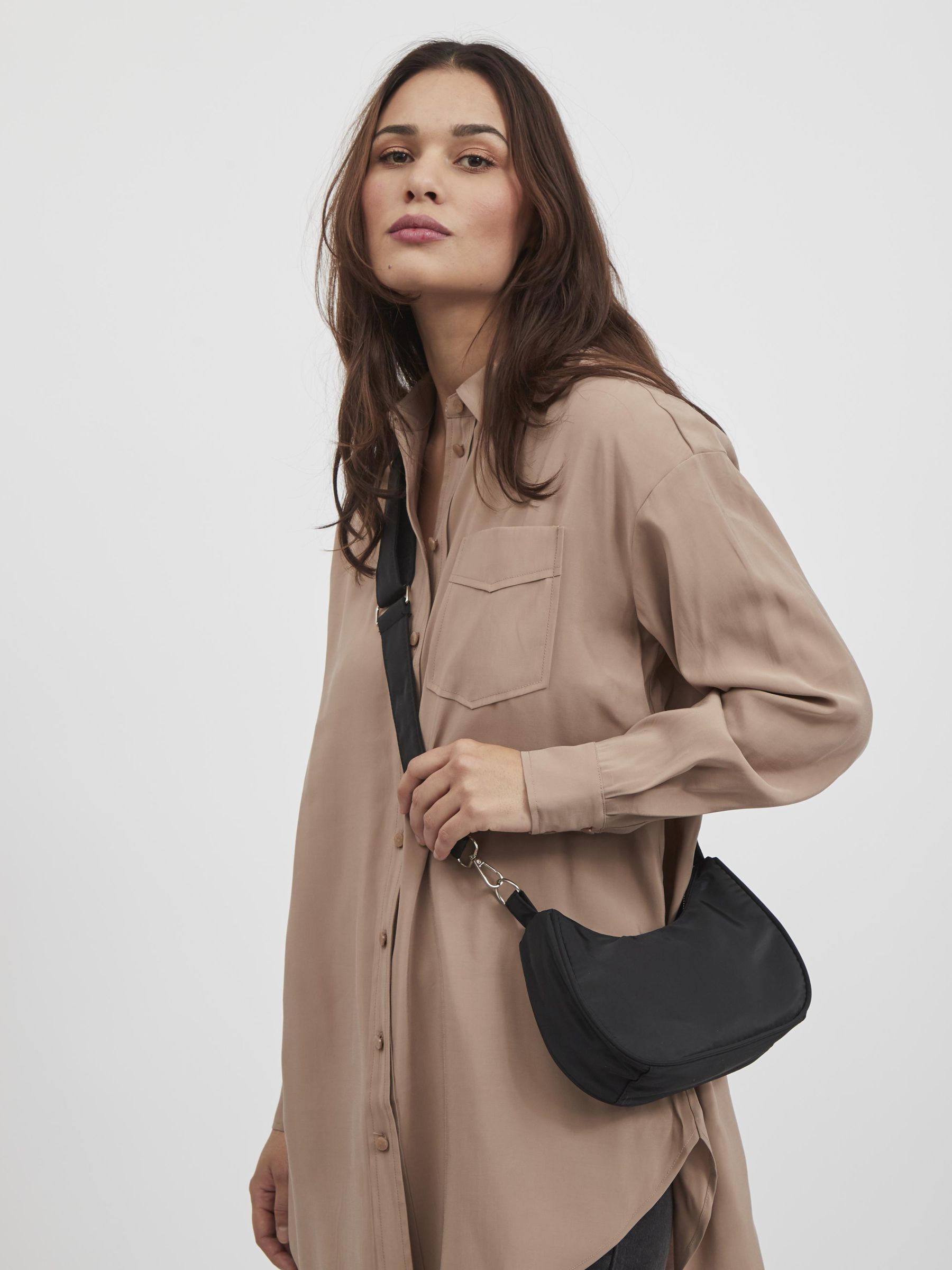 NYLON CROSSBODY BAG (Black) | Vila