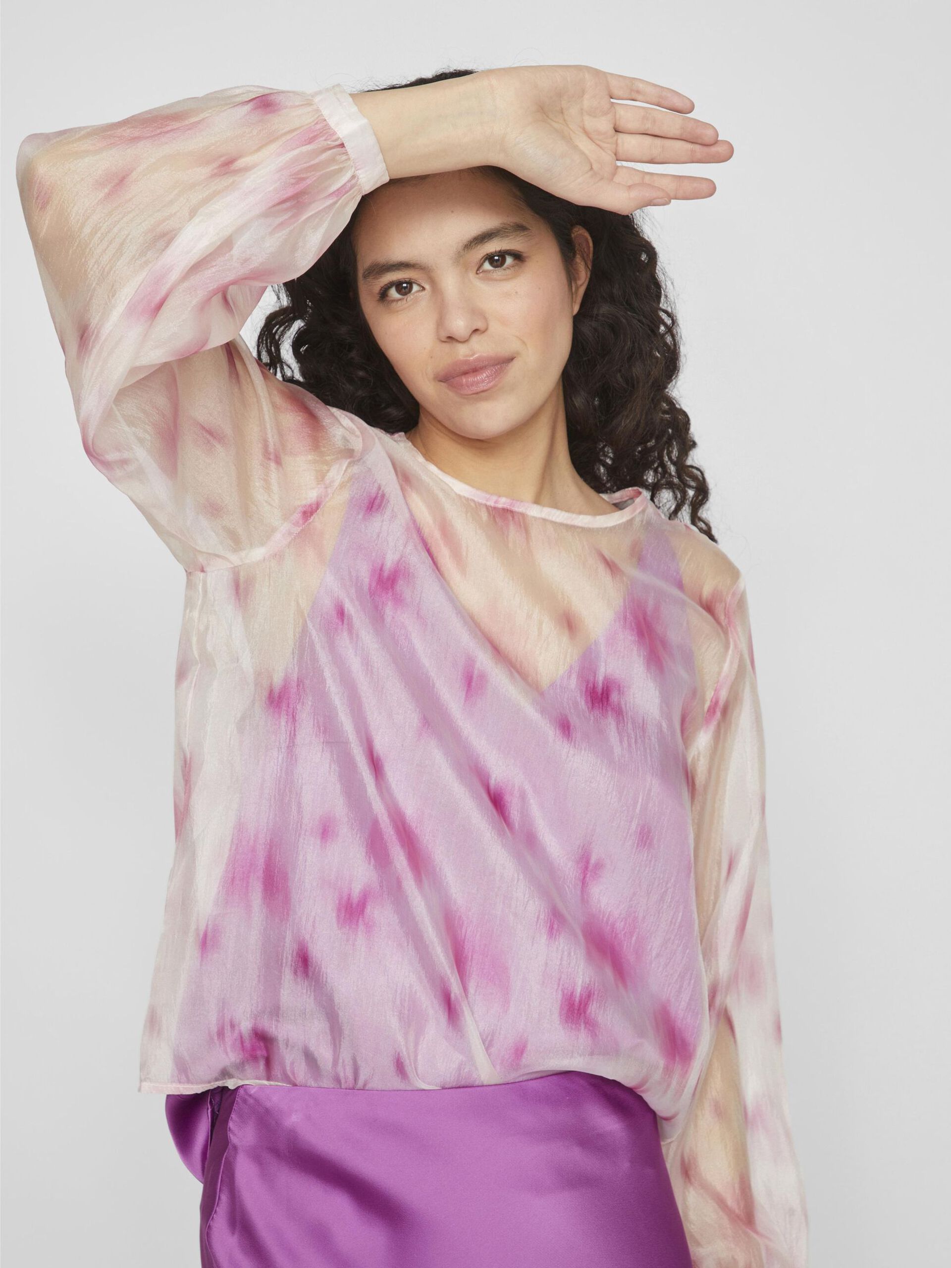 Carousel image - RONDE HALS SHIRT MET LANGE MOUWEN, Misty Rose | 5
