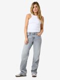 Noisy May NMYOLANDA NORMAL WAISTED WIDE LEG JEANS, Light Grey Denim, highres - 27030830_LightGreyDenim_004.jpg
