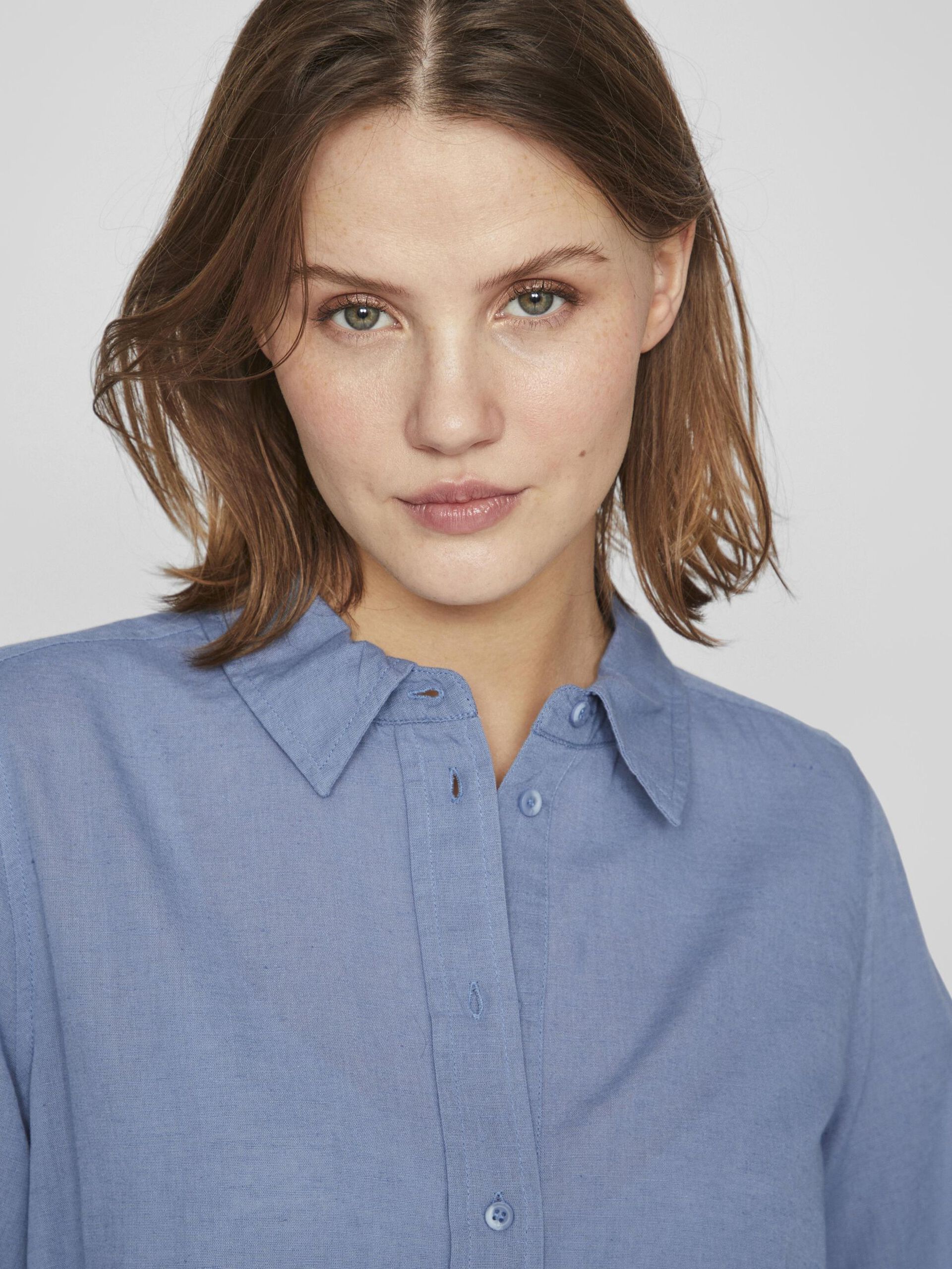 Carousel image - LOOSE FIT SHIRT, Coronet Blue | 3