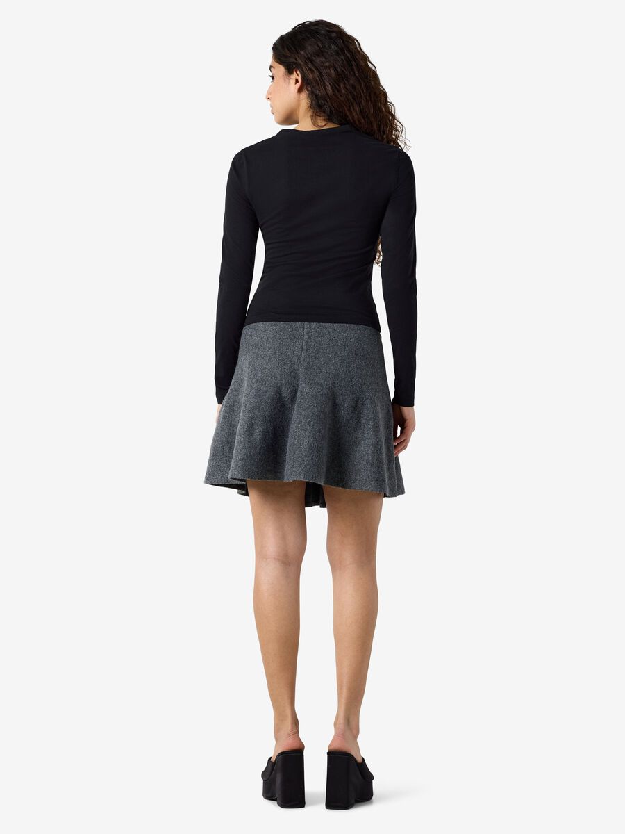 Carousel image - TOP, Black | 4