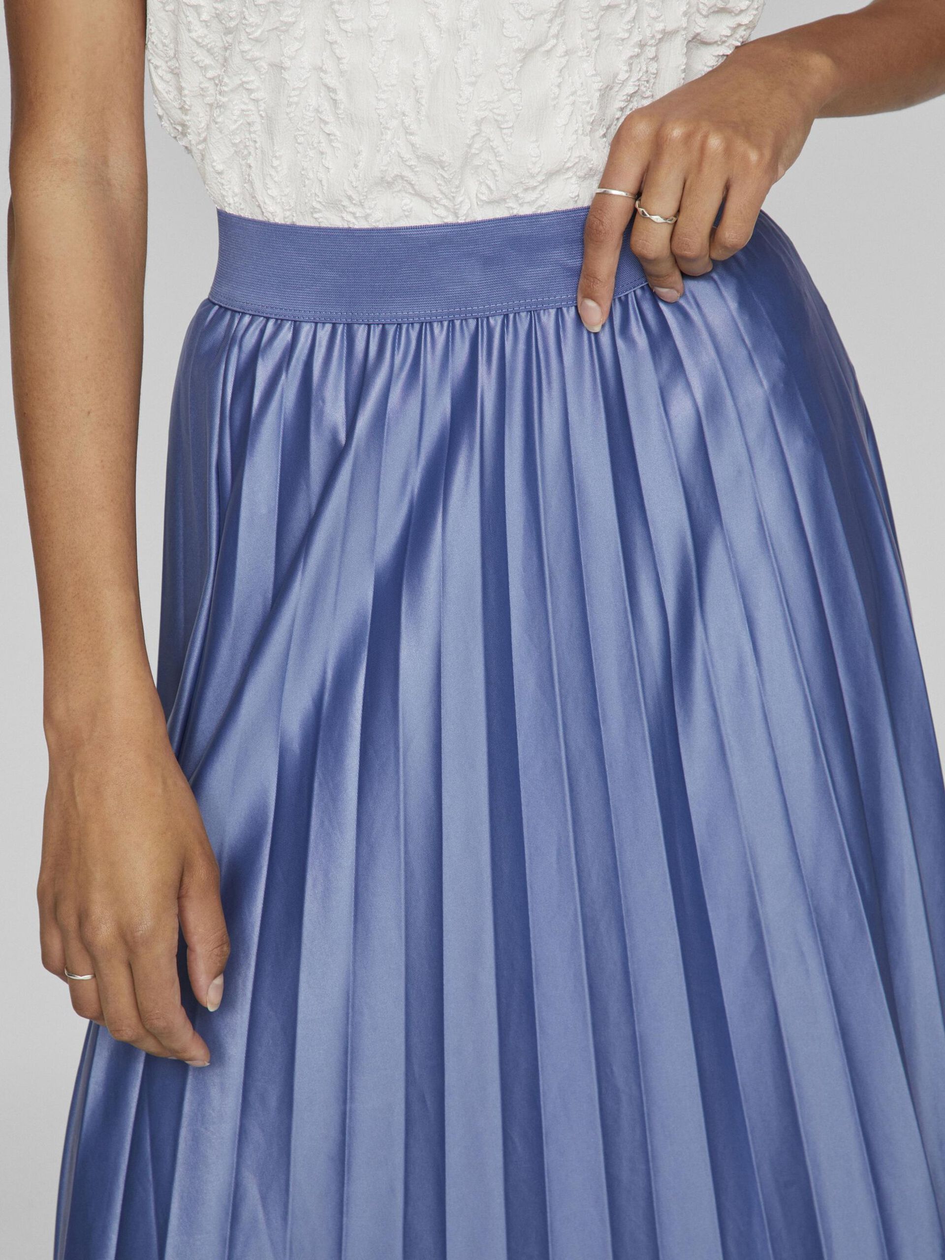 Carousel image - VINITBAN PLEATED MIDI SKIRT, Bijou Blue | 3