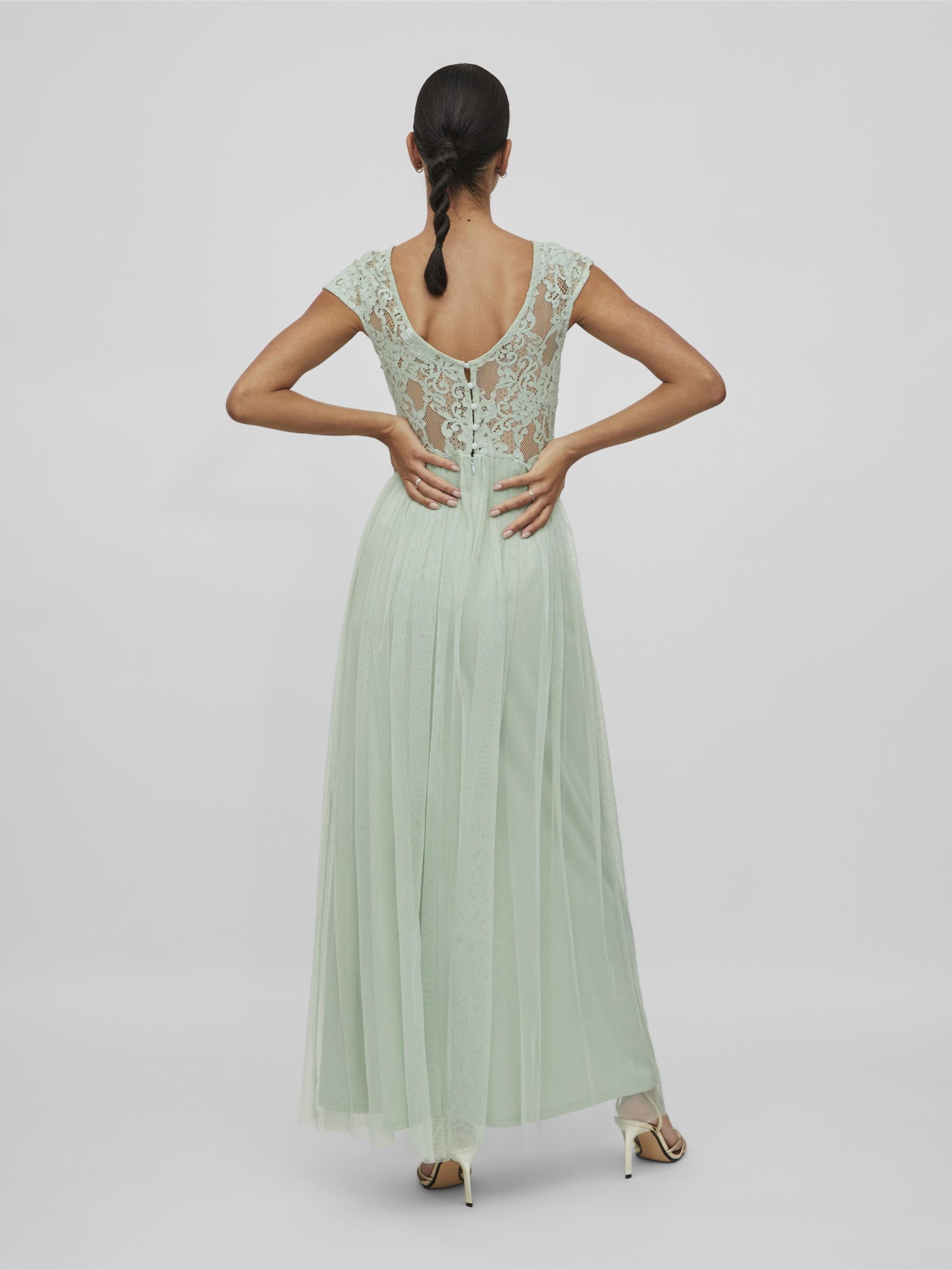 Ariella prom dress outlet light green