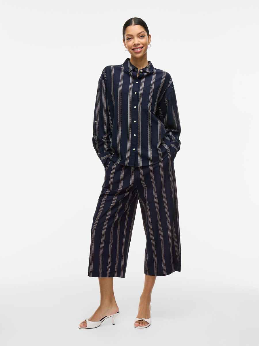 SHOP THE LOOK - vlpsy2025w18monapr13_1745820061540_14105077_NavyBlazer_1191671_005.jpg